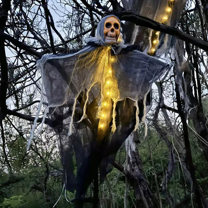 Glowing Skull Skeleton Halloween Hanging Ghost Decoration Indoor Outdoor Garden Horror Prop with Warm Light Option